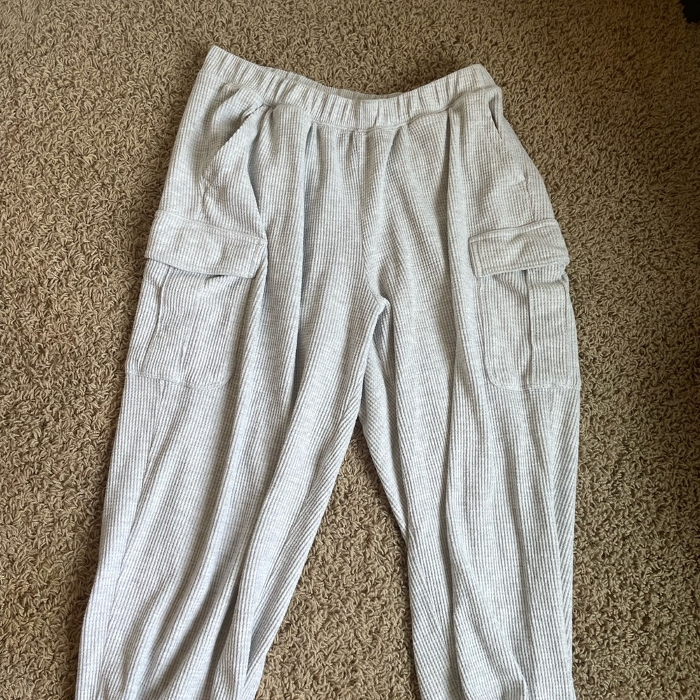 Aerie Gray Cargo Joggers